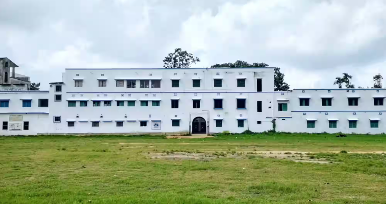 nalikul-deshbandhu-bani-mandir-high